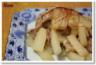 豚ナンコツの大根煮付
